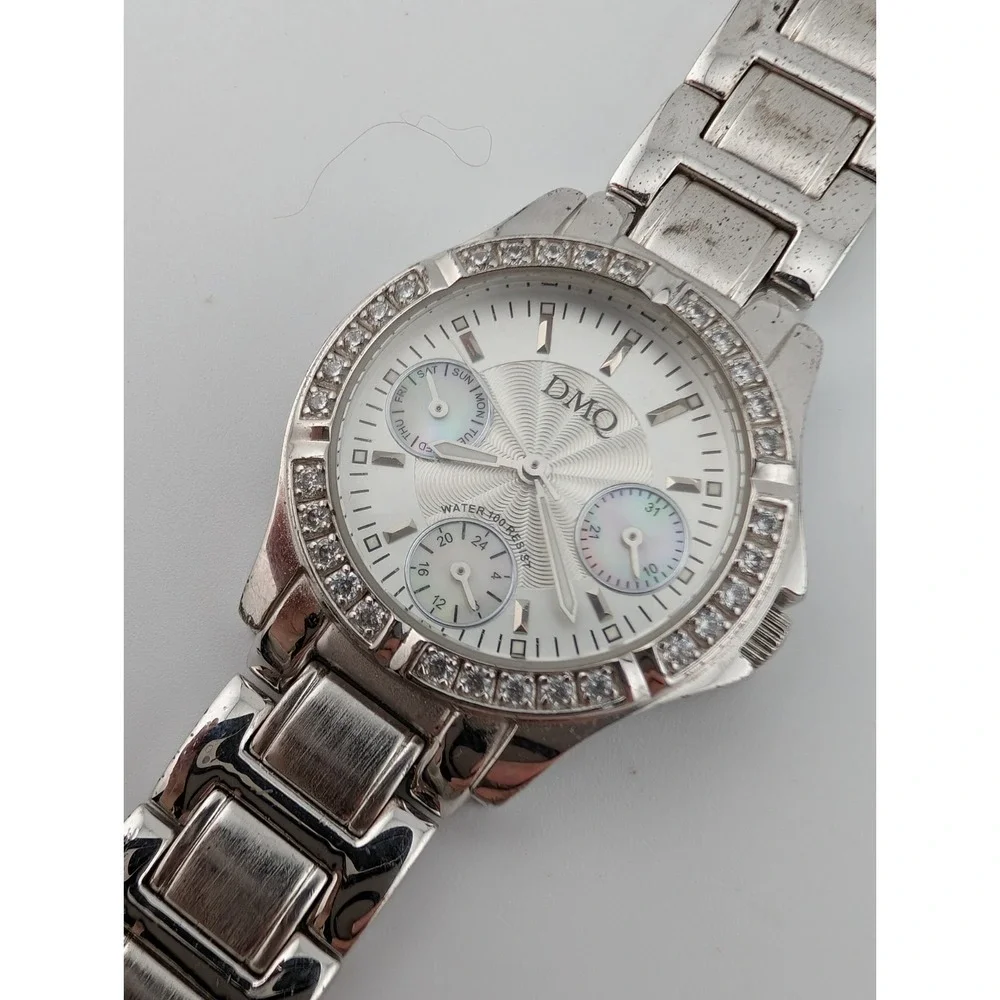 DMQ CZ Watch Women 30mm Silver Tone Crystals Day Date 6.5